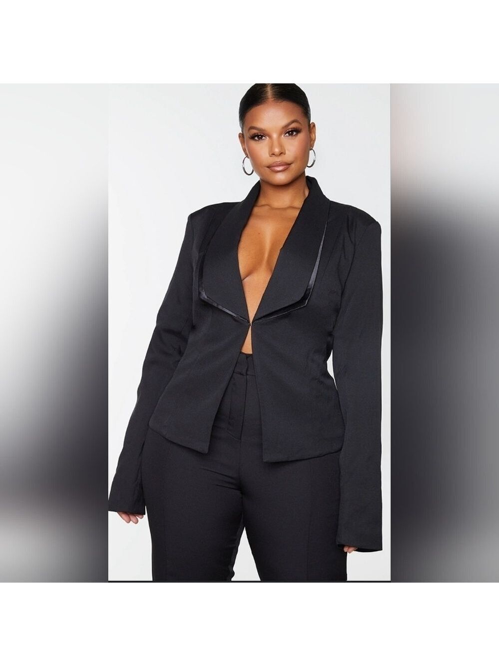 PrettyLittleThing NWT Women's Black Chic Blazer, Size 4